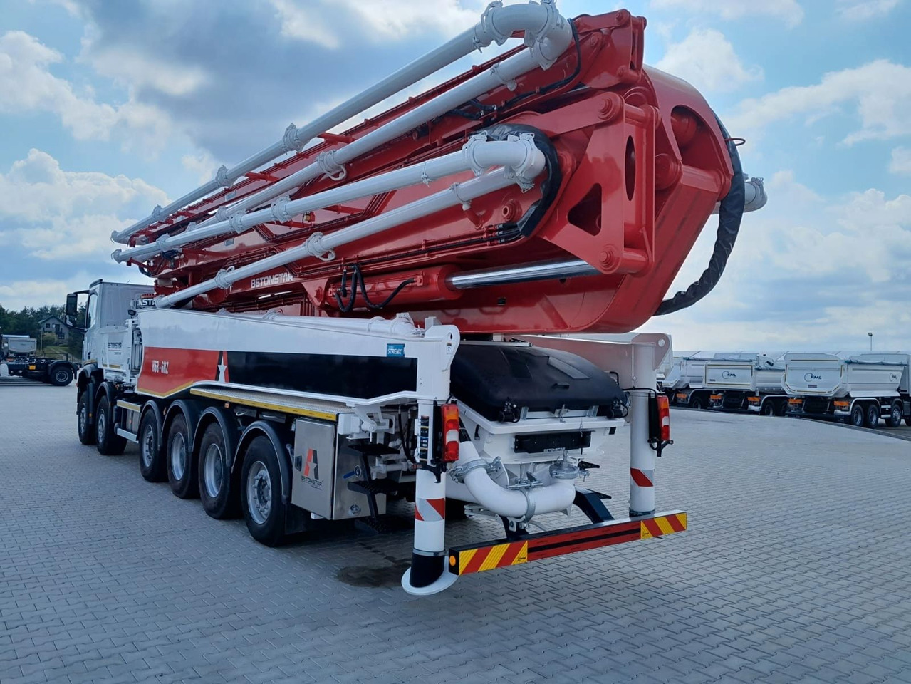 Mercedes-Benz AROCS 4451 BETONSTAR H68.20-6RZ - Betono siurblys: foto 3 Mercedes-Benz AROCS 4451 BETONSTAR H68.20-6RZ - Betono siurblys: foto 3