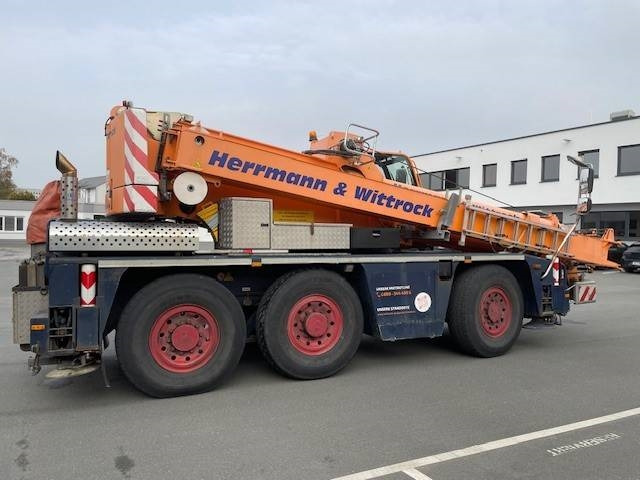 Terex Demag AC 40-1 - Visureigis kranas: foto 3 Terex Demag AC 40-1 - Visureigis kranas: foto 3