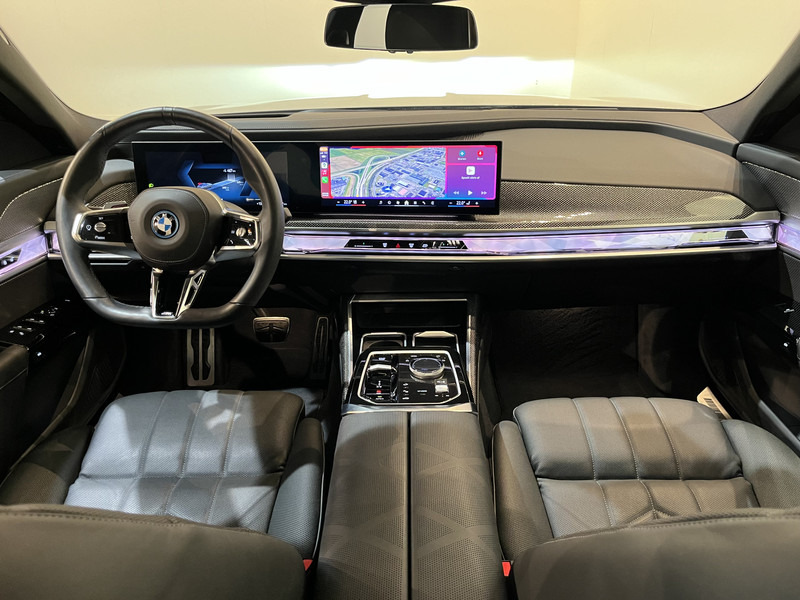 BMW i7 xDrive60 106 kWh / M Sportpakket / Panoramadak / Bowers & Wilkins / 11.600 KM !! - Sedanas: foto 2 BMW i7 xDrive60 106 kWh / M Sportpakket / Panoramadak / Bowers & Wilkins / 11.600 KM !! - Sedanas: foto 2