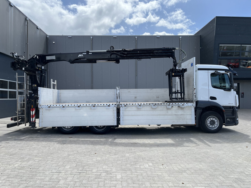 Mercedes-Benz ANTOS 2546 6X2 Bouwstoffenauto / Open laadbak vv KRAAN MKG HLK 221-3 met Palletklem - Platforminis/ Bortinis sunkvežimis, Sunkvežimis su kranu: foto 3 Mercedes-Benz ANTOS 2546 6X2 Bouwstoffenauto / Open laadbak vv KRAAN MKG HLK 221-3 met Palletklem - Platforminis/ Bortinis sunkvežimis, Sunkvežimis su kranu: foto 3