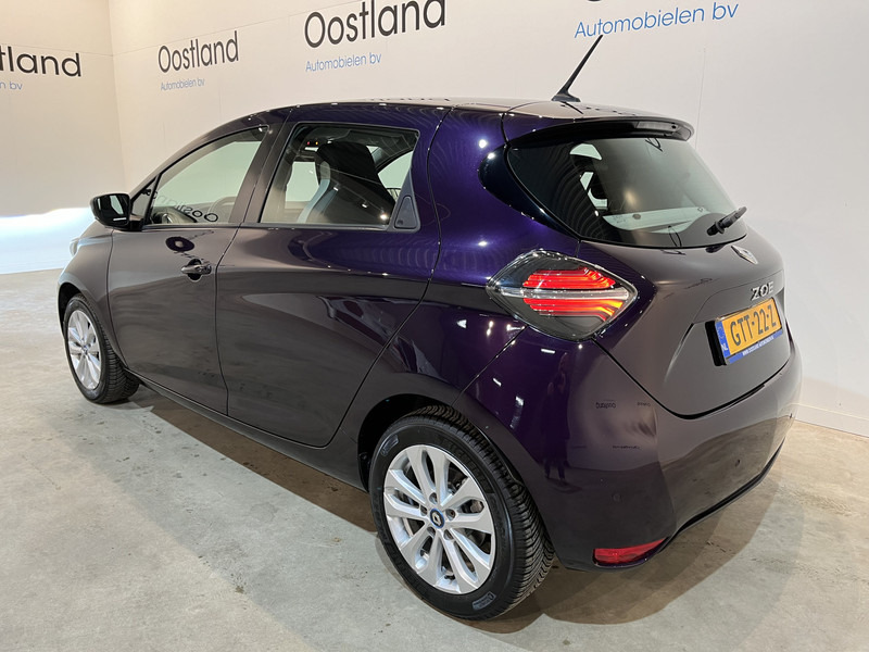 Renault ZOE R110 Experience 52 kWh (Huuraccu) / CarPlay / Camera / Airco / Cruise Control / LMV / Navigatie / 11.000 KM !! Prijs ex BTW € 11.500,- - Hečbekas: foto 5 Renault ZOE R110 Experience 52 kWh (Huuraccu) / CarPlay / Camera / Airco / Cruise Control / LMV / Navigatie / 11.000 KM !! Prijs ex BTW € 11.500,- - Hečbekas: foto 5