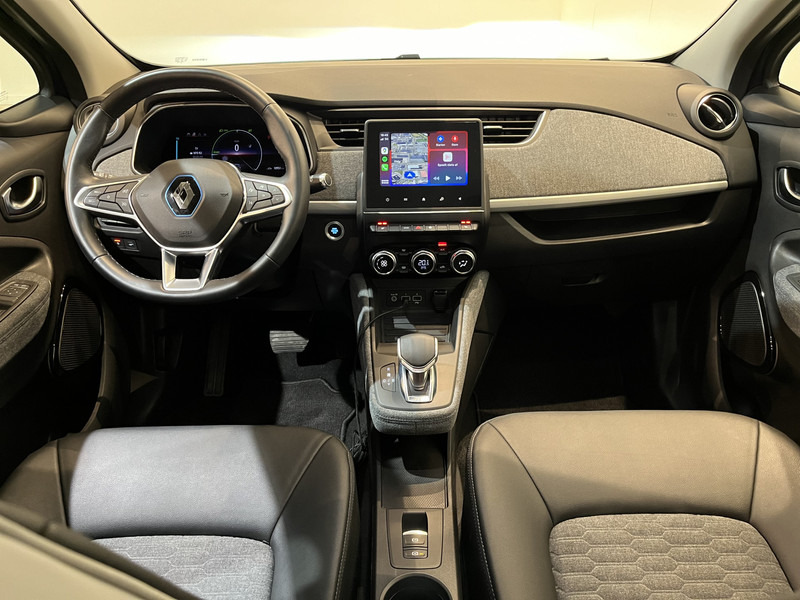 Renault ZOE R110 Experience 52 kWh (Huuraccu) / CarPlay / Camera / Airco / Cruise Control / LMV / Navigatie / 11.000 KM !! Prijs ex BTW € 11.500,- - Hečbekas: foto 2 Renault ZOE R110 Experience 52 kWh (Huuraccu) / CarPlay / Camera / Airco / Cruise Control / LMV / Navigatie / 11.000 KM !! Prijs ex BTW € 11.500,- - Hečbekas: foto 2