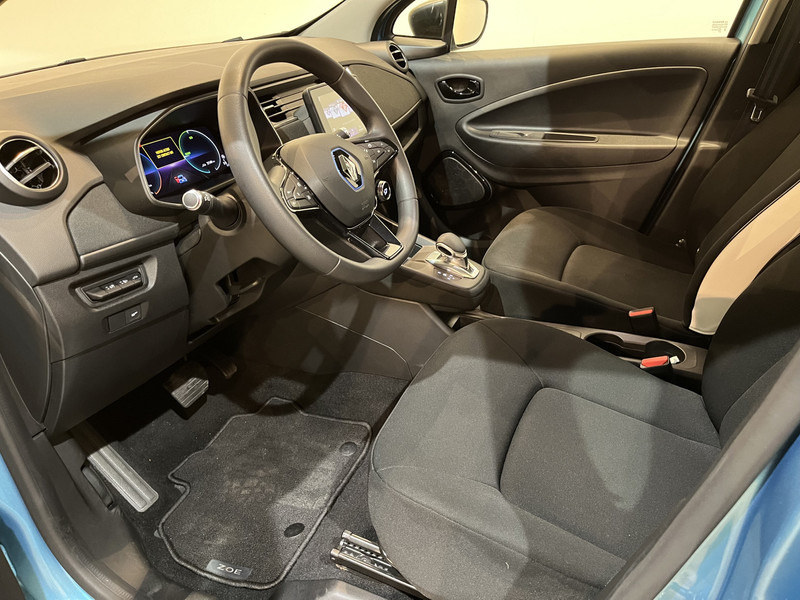 Renault ZOE R110 Life 52 kWh (Accuhuur) / Carplay / Airco / Cruise Control / 100% elektrisch / 31.200 KM !! Prijs ex BTW € 7.850,- - Hečbekas: foto 4 Renault ZOE R110 Life 52 kWh (Accuhuur) / Carplay / Airco / Cruise Control / 100% elektrisch / 31.200 KM !! Prijs ex BTW € 7.850,- - Hečbekas: foto 4