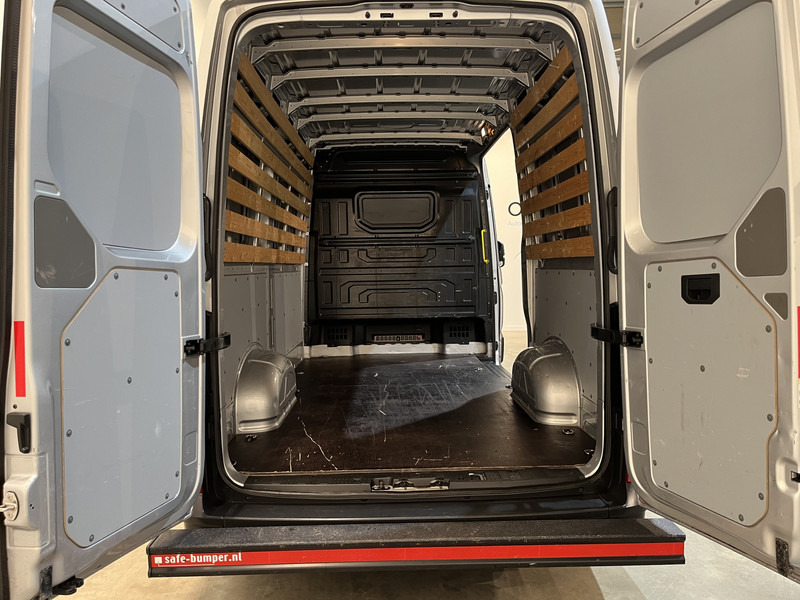 Volkswagen Crafter 2.0 TDI L3H3 / Euro 6 / Airco / Cruise Control / 3-Zits / 67.200 KM !! / BPM VRIJ !! - Mažas furgonas: foto 4 Volkswagen Crafter 2.0 TDI L3H3 / Euro 6 / Airco / Cruise Control / 3-Zits / 67.200 KM !! / BPM VRIJ !! - Mažas furgonas: foto 4