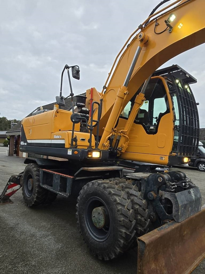 Hyundai R 180W-9A - Ratinis ekskavatorius: foto 5 Hyundai R 180W-9A - Ratinis ekskavatorius: foto 5