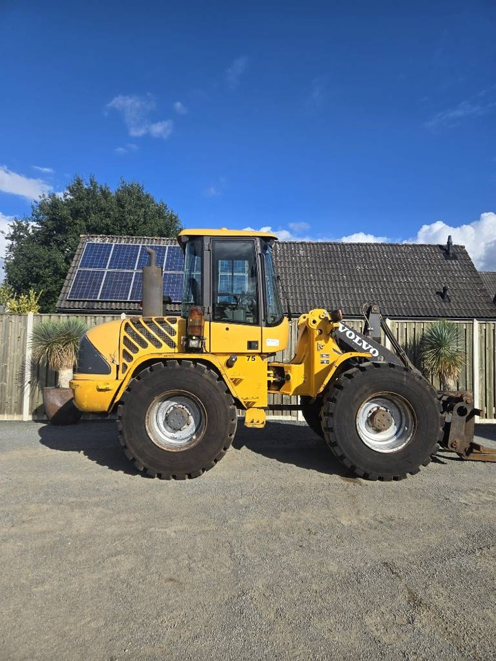 Volvo L 40 B TP - Ratinis krautuvas: foto 1 Volvo L 40 B TP - Ratinis krautuvas: foto 1