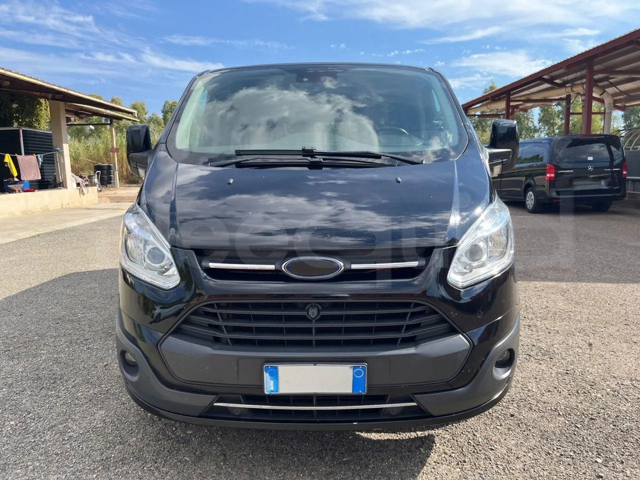 Ford Tourneo Custom - Mikroautobusas, Keleivinis furgonas: foto 2 Ford Tourneo Custom - Mikroautobusas, Keleivinis furgonas: foto 2