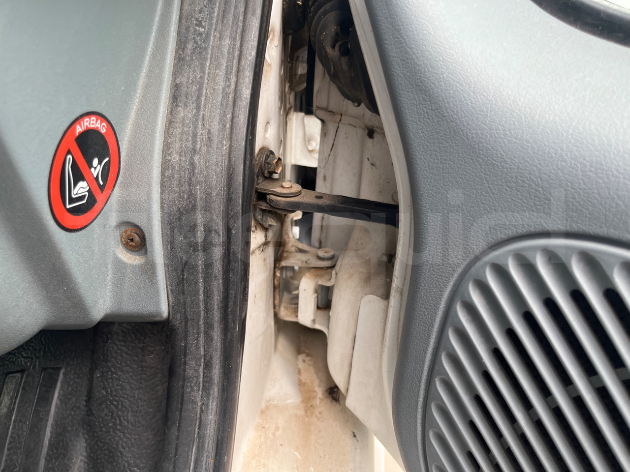 Mikroautobusas, Keleivinis furgonas Ford Transit: foto 15