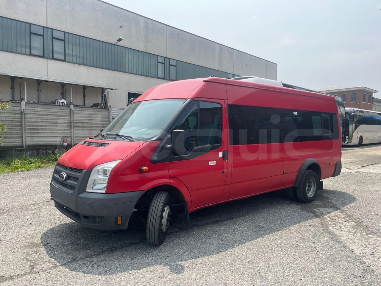 Ford Transit Tourneo - Mikroautobusas, Keleivinis furgonas: foto 3 Ford Transit Tourneo - Mikroautobusas, Keleivinis furgonas: foto 3