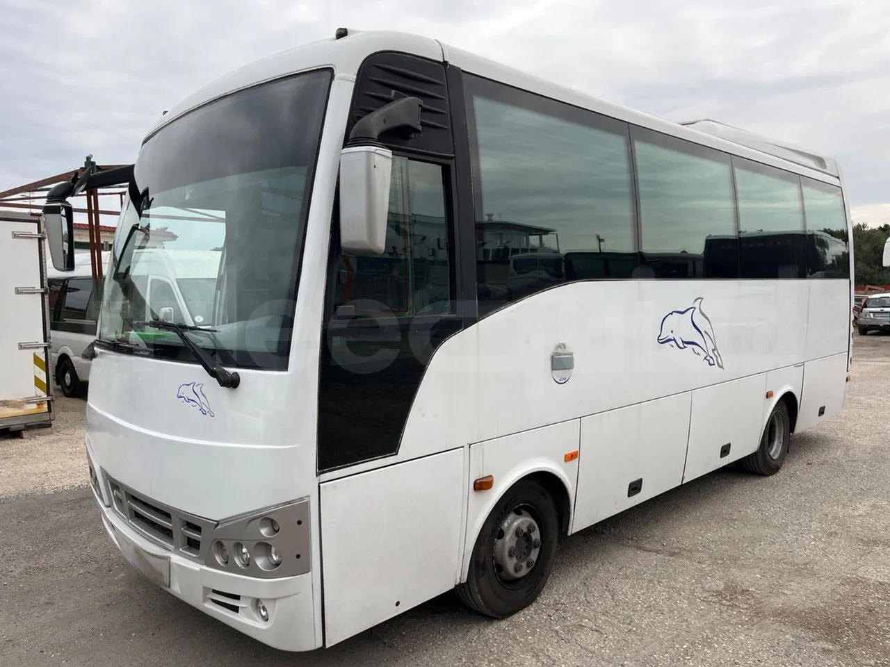 Isuzu Turquoise - Turistinis autobusas: foto 4 Isuzu Turquoise - Turistinis autobusas: foto 4