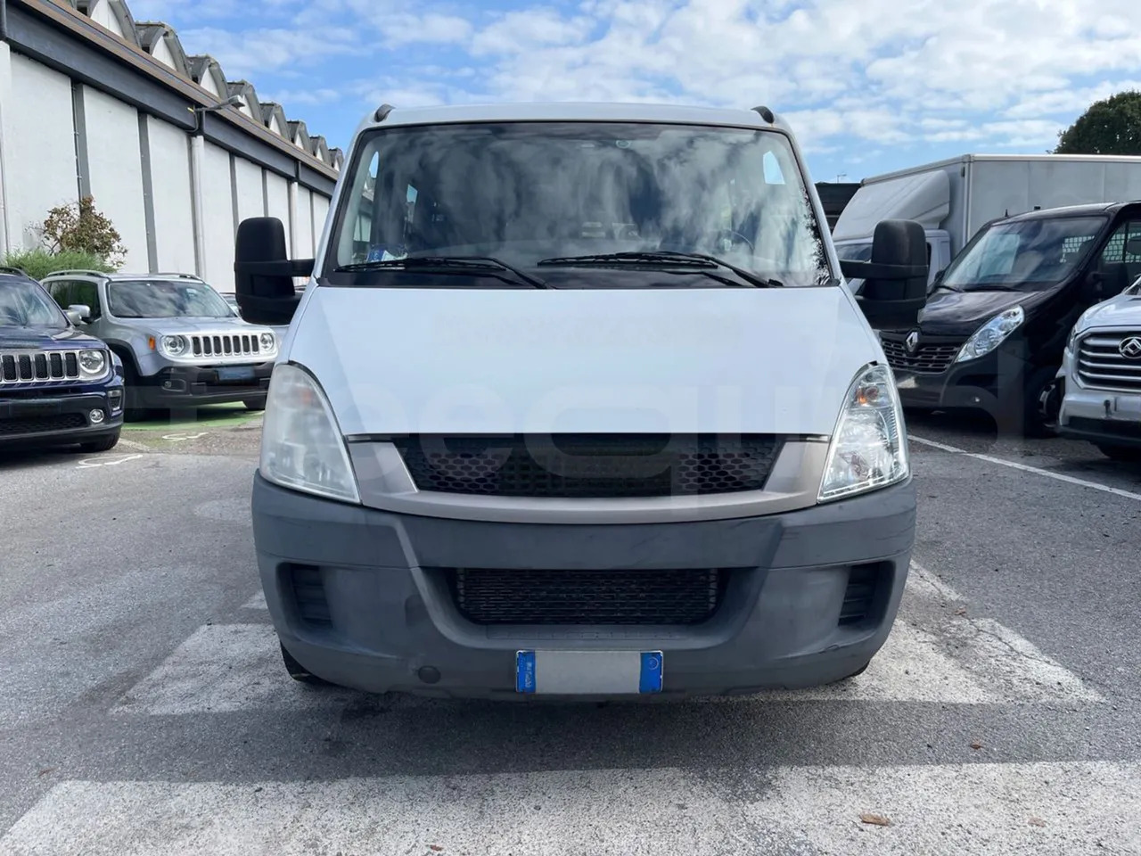 Iveco Daily - Mikroautobusas, Keleivinis furgonas: foto 2 Iveco Daily - Mikroautobusas, Keleivinis furgonas: foto 2