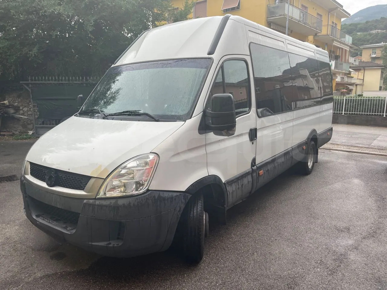 Iveco Daily - Mikroautobusas, Keleivinis furgonas: foto 4 Iveco Daily - Mikroautobusas, Keleivinis furgonas: foto 4