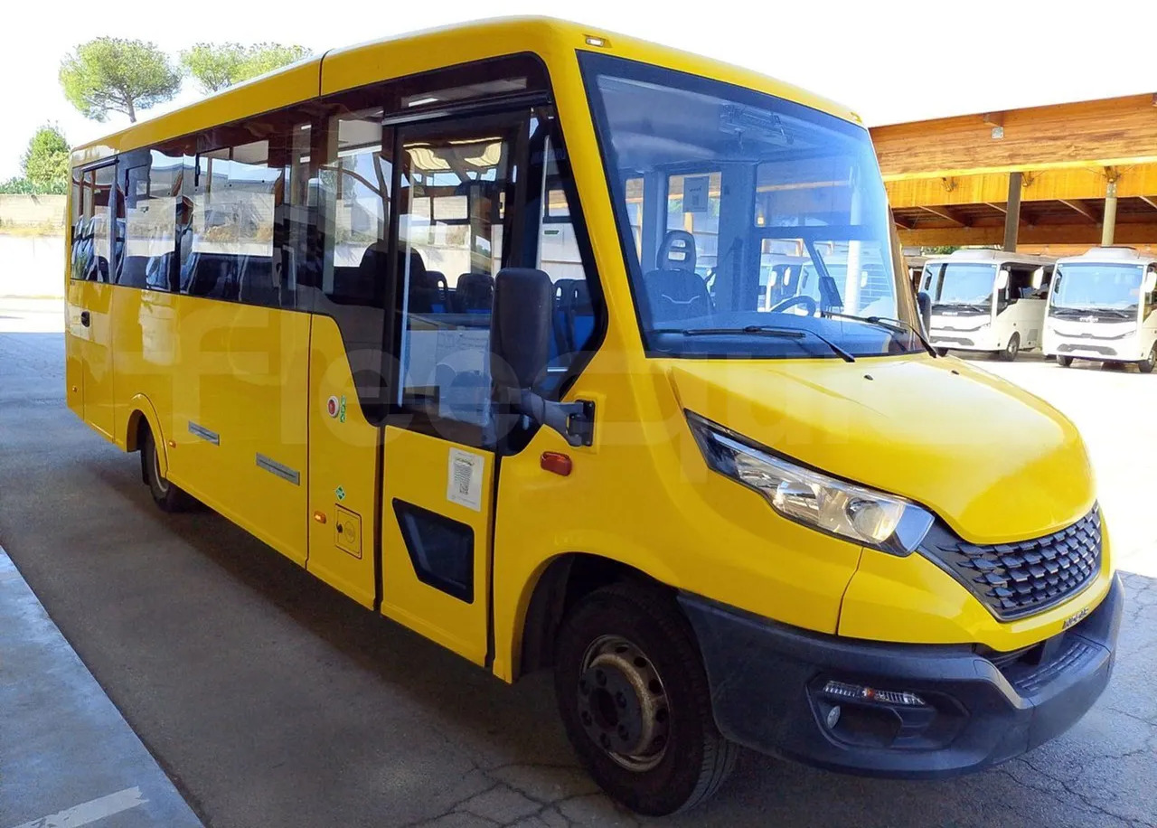 Iveco Indcar - Mokyklinis autobusas: foto 1 Iveco Indcar - Mokyklinis autobusas: foto 1