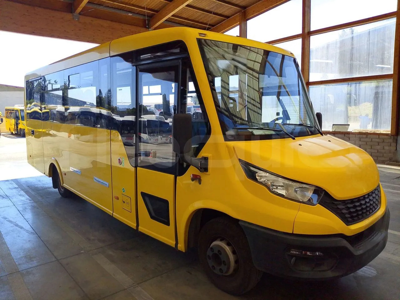 Iveco Indcar - Mokyklinis autobusas: foto 1 Iveco Indcar - Mokyklinis autobusas: foto 1