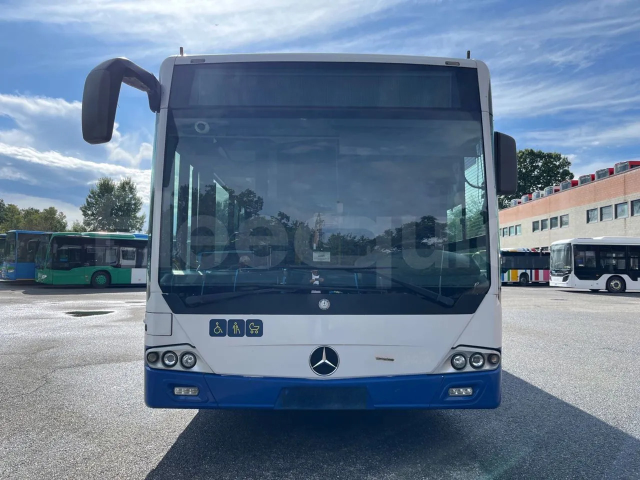 Mercedes-Benz Conecto - Miesto autobusas: foto 2 Mercedes-Benz Conecto - Miesto autobusas: foto 2