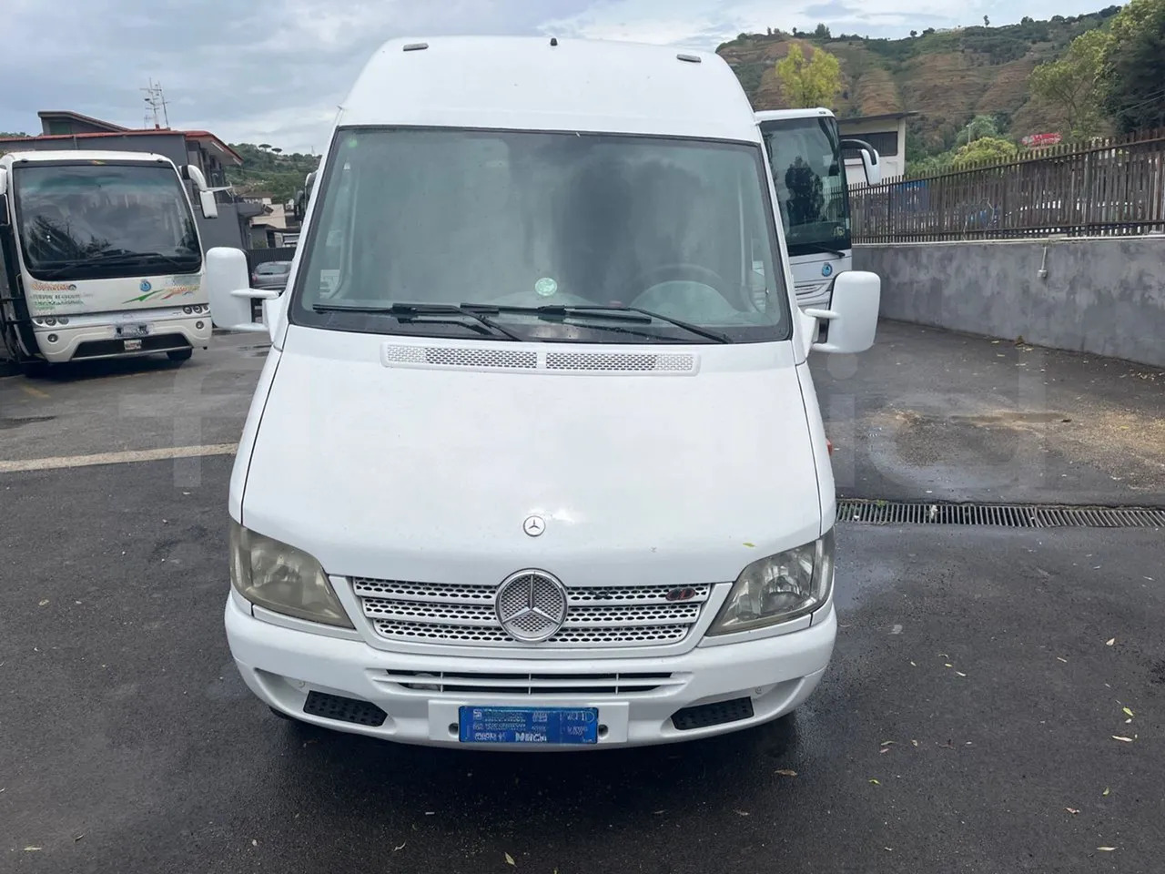 Mercedes-Benz Sprinter - Mikroautobusas, Keleivinis furgonas: foto 2 Mercedes-Benz Sprinter - Mikroautobusas, Keleivinis furgonas: foto 2
