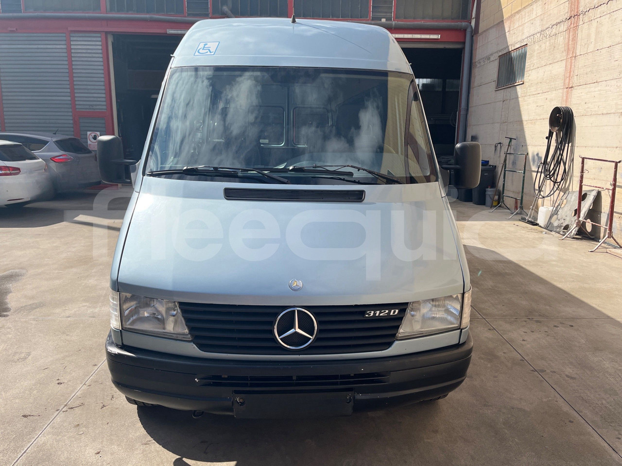 Mercedes-Benz Sprinter - Turistinis autobusas: foto 2 Mercedes-Benz Sprinter - Turistinis autobusas: foto 2