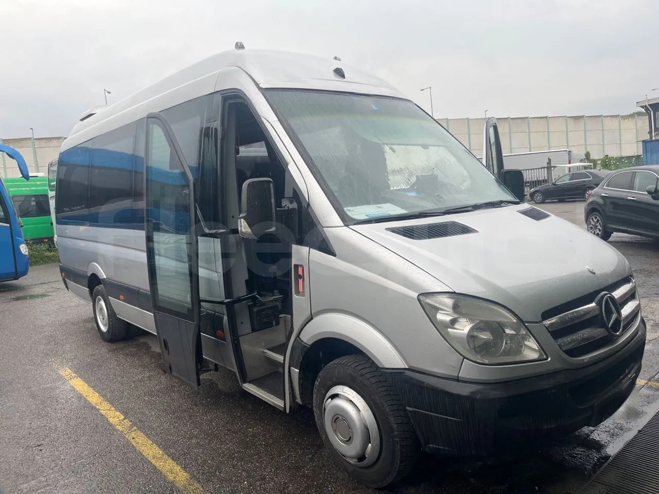 Mercedes-Benz Sprinter - Mikroautobusas, Keleivinis furgonas: foto 1 Mercedes-Benz Sprinter - Mikroautobusas, Keleivinis furgonas: foto 1