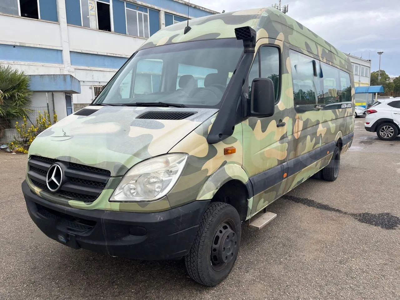 Mercedes-Benz Sprinter - Priemiestinis autobusas: foto 4 Mercedes-Benz Sprinter - Priemiestinis autobusas: foto 4