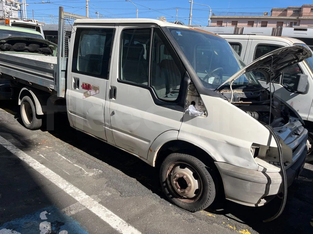 N. 4 Ford Transit - Mikroautobusas, Keleivinis furgonas: foto 1 N. 4 Ford Transit - Mikroautobusas, Keleivinis furgonas: foto 1
