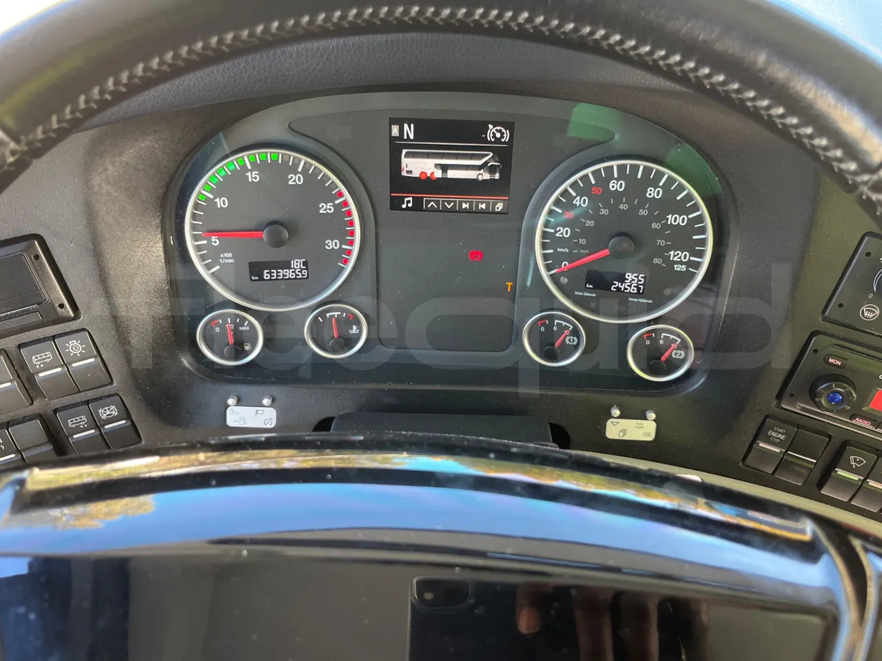 Neoplan Skyliner - Turistinis autobusas: foto 3 Neoplan Skyliner - Turistinis autobusas: foto 3