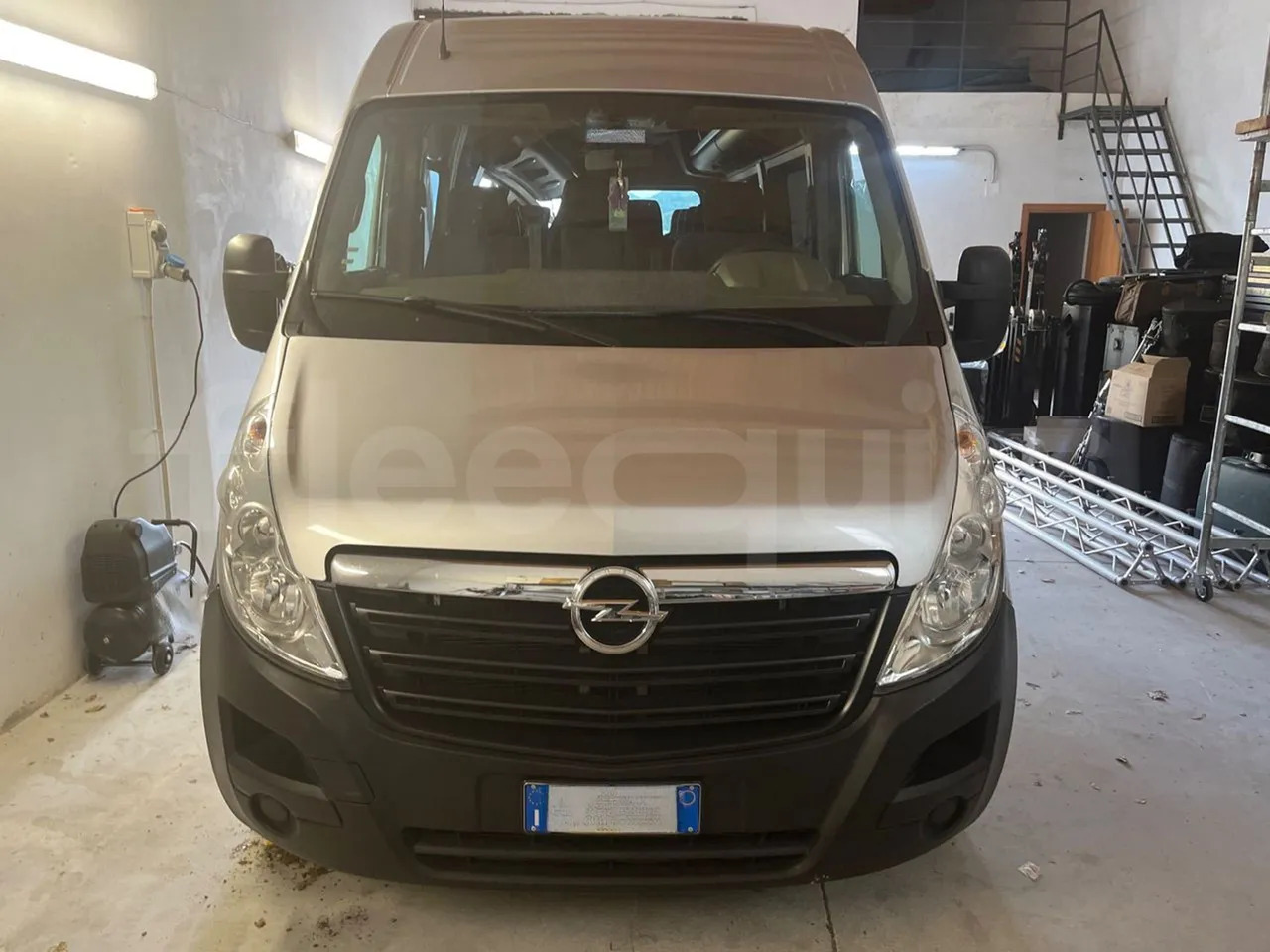 Opel Movano - Mikroautobusas, Keleivinis furgonas: foto 1 Opel Movano - Mikroautobusas, Keleivinis furgonas: foto 1