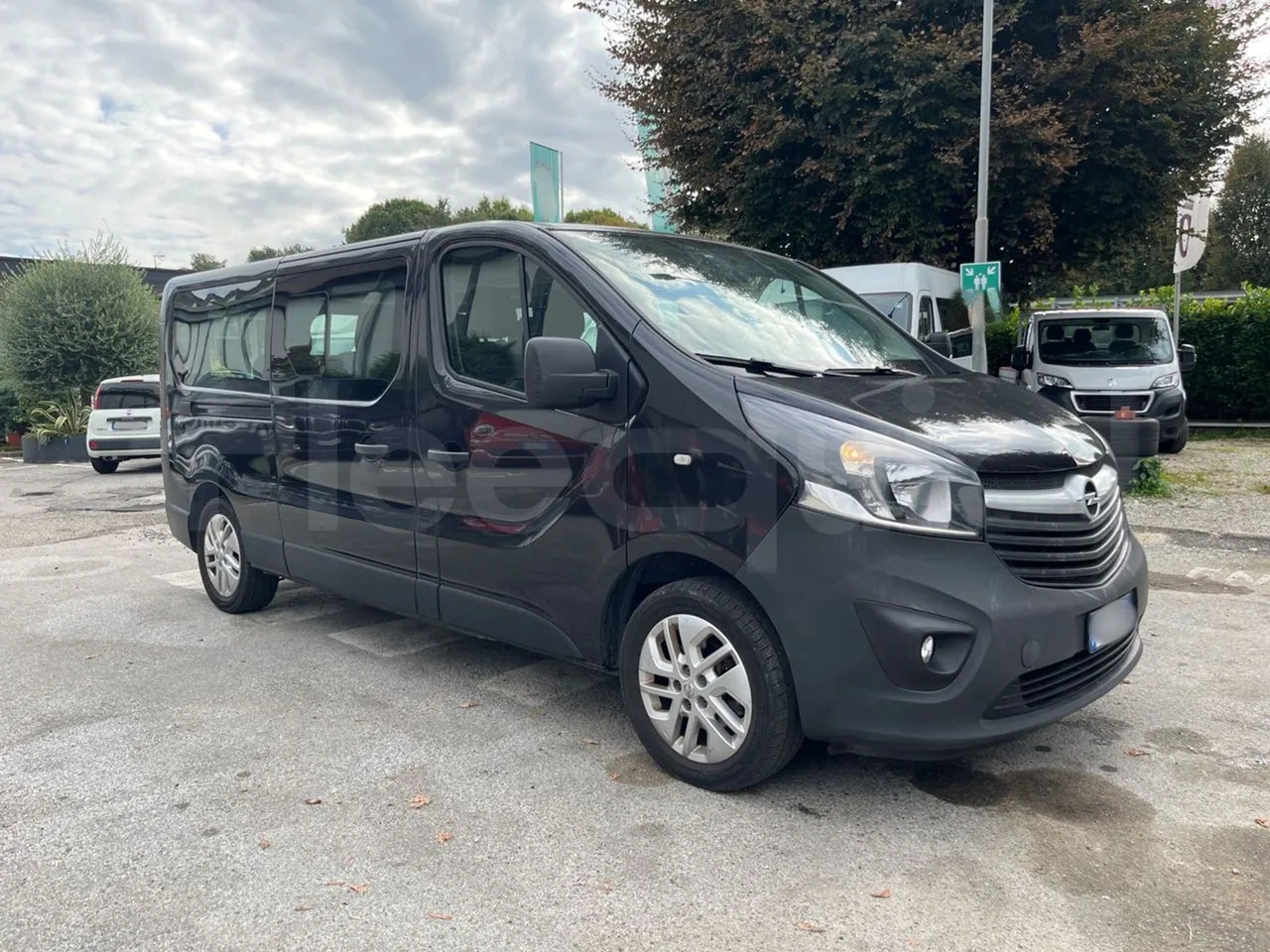 Opel Vivaro - B - Mikroautobusas, Keleivinis furgonas: foto 1 Opel Vivaro - B - Mikroautobusas, Keleivinis furgonas: foto 1