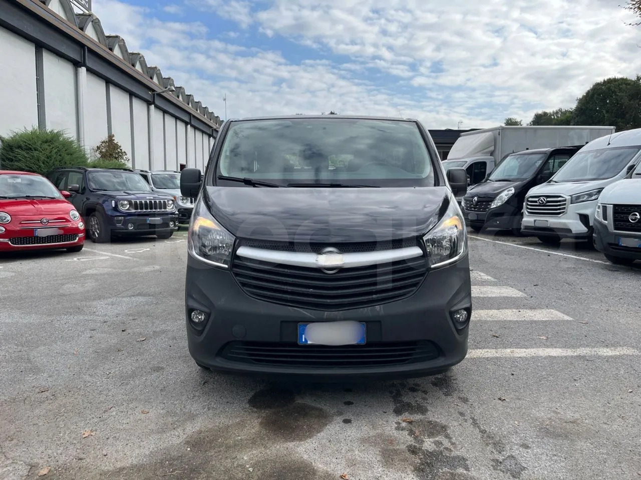 Opel Vivaro - B - Mikroautobusas, Keleivinis furgonas: foto 2 Opel Vivaro - B - Mikroautobusas, Keleivinis furgonas: foto 2