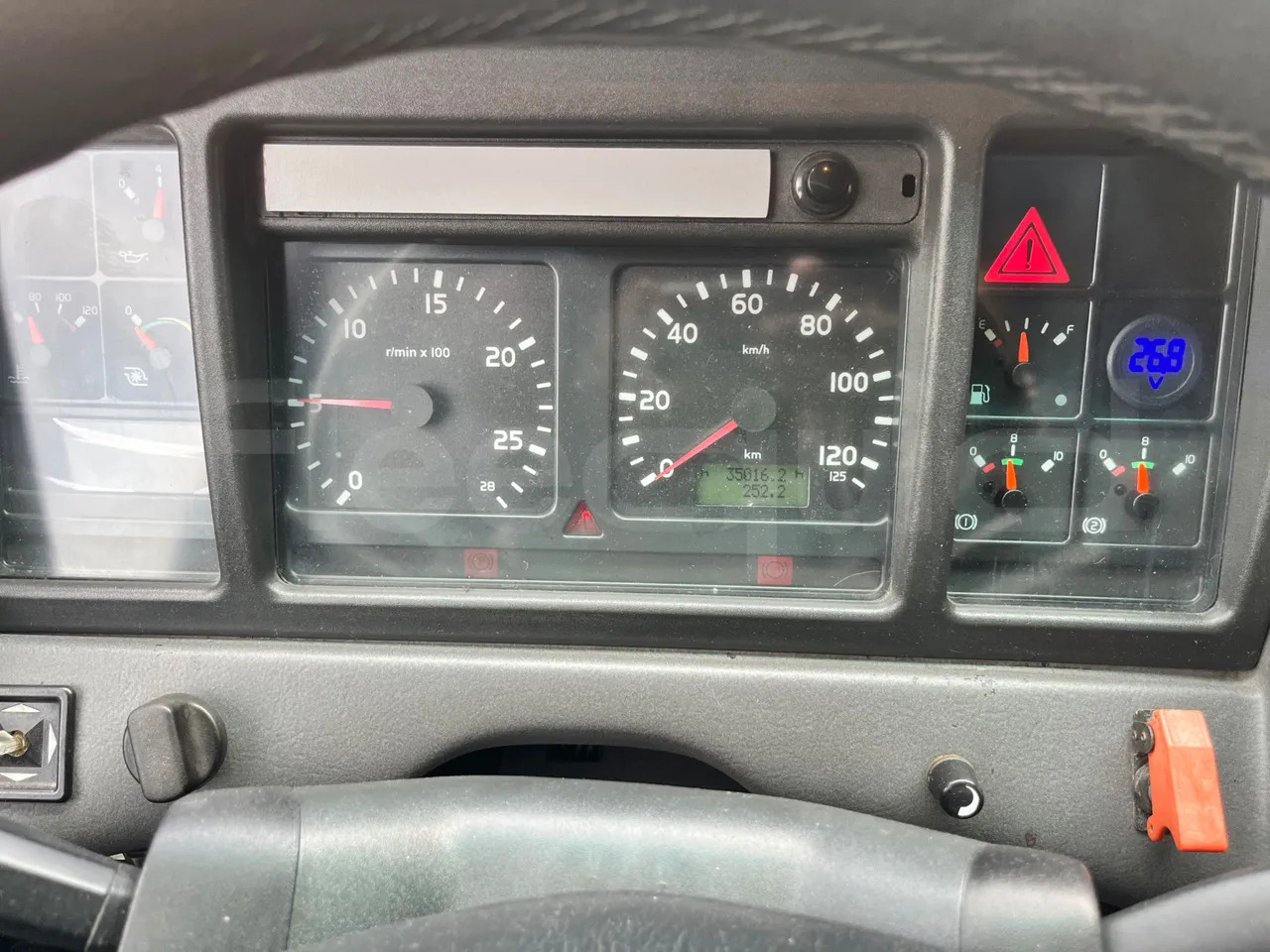 Volvo Barbi Genesis - Turistinis autobusas: foto 3 Volvo Barbi Genesis - Turistinis autobusas: foto 3