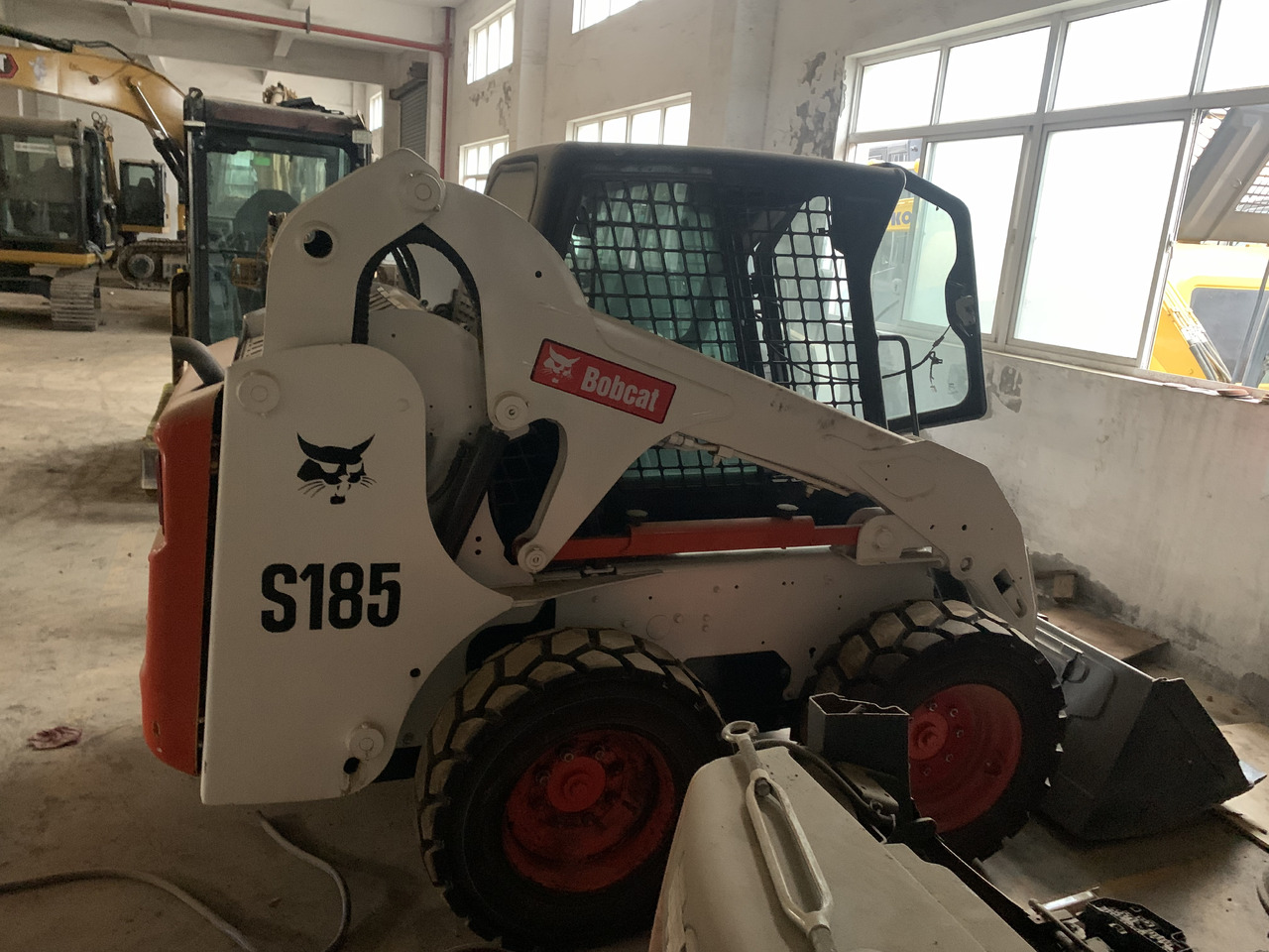 BOBCAT S185 - Mini krautuvas: foto 5 BOBCAT S185 - Mini krautuvas: foto 5