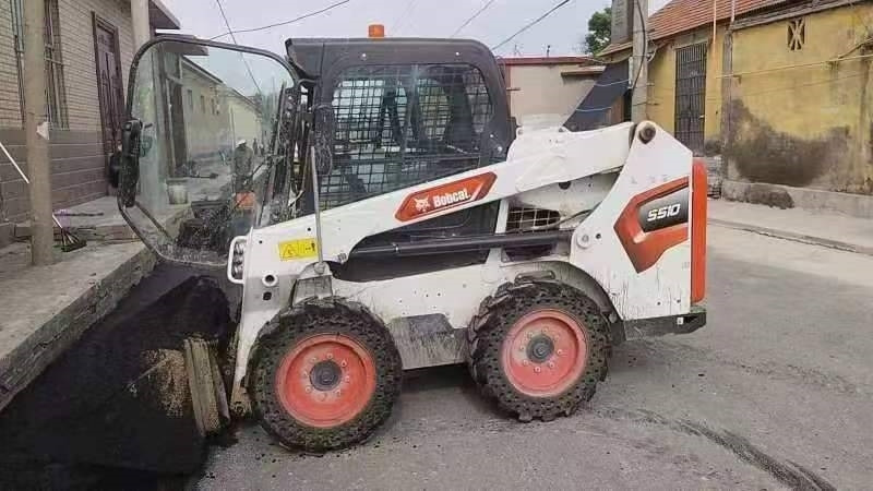 Bobcat S 510 - Mini krautuvas: foto 1 Bobcat S 510 - Mini krautuvas: foto 1