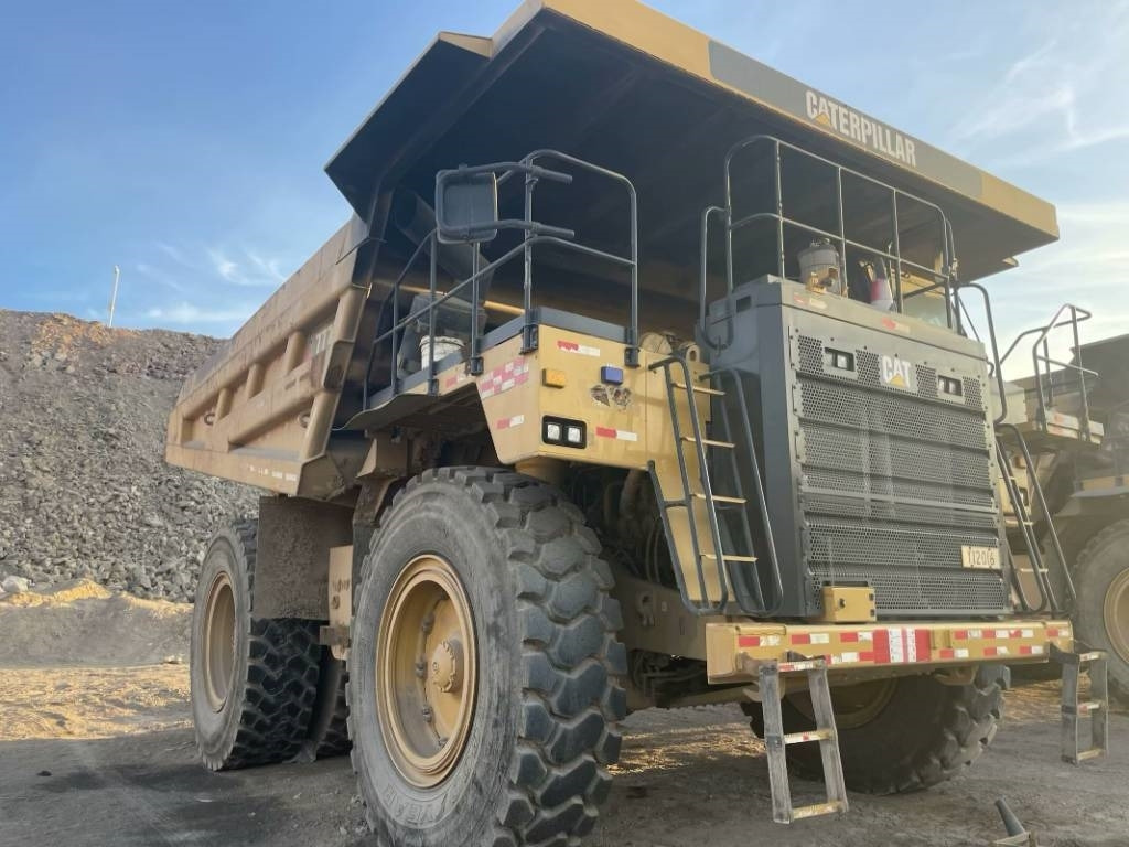 CAT 777e - Karjerinis savivartis: foto 2 CAT 777e - Karjerinis savivartis: foto 2