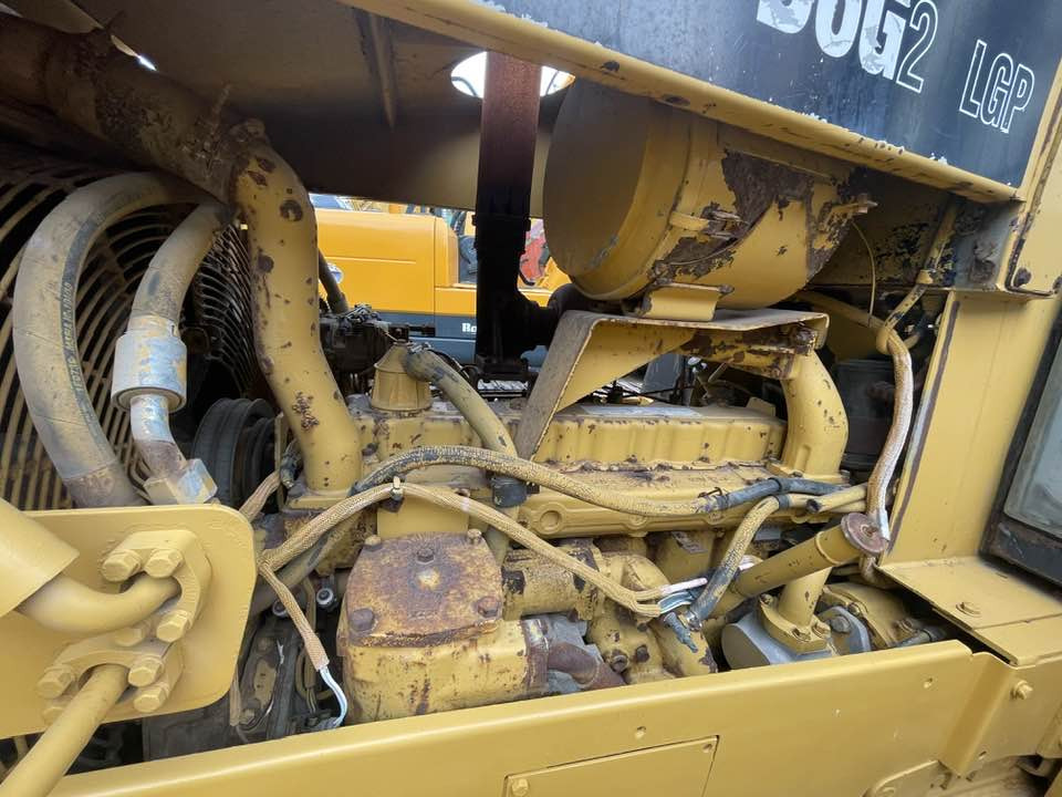 Caterpillar D6G2 LGP - Buldozeris: foto 5 Caterpillar D6G2 LGP - Buldozeris: foto 5