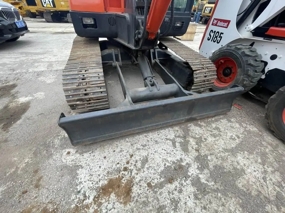 Doosan DH60-7 - Mini ekskavatorius: foto 4 Doosan DH60-7 - Mini ekskavatorius: foto 4