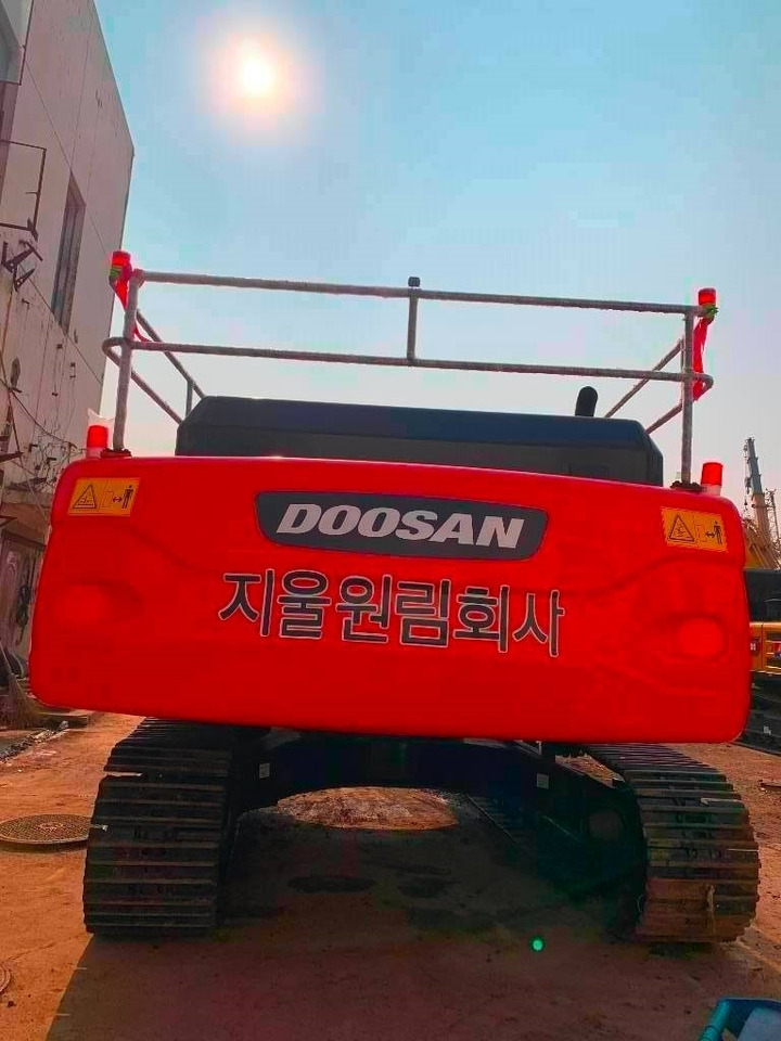 Doosan DX 340 LCA - Vikšrinis ekskavatorius: foto 4 Doosan DX 340 LCA - Vikšrinis ekskavatorius: foto 4