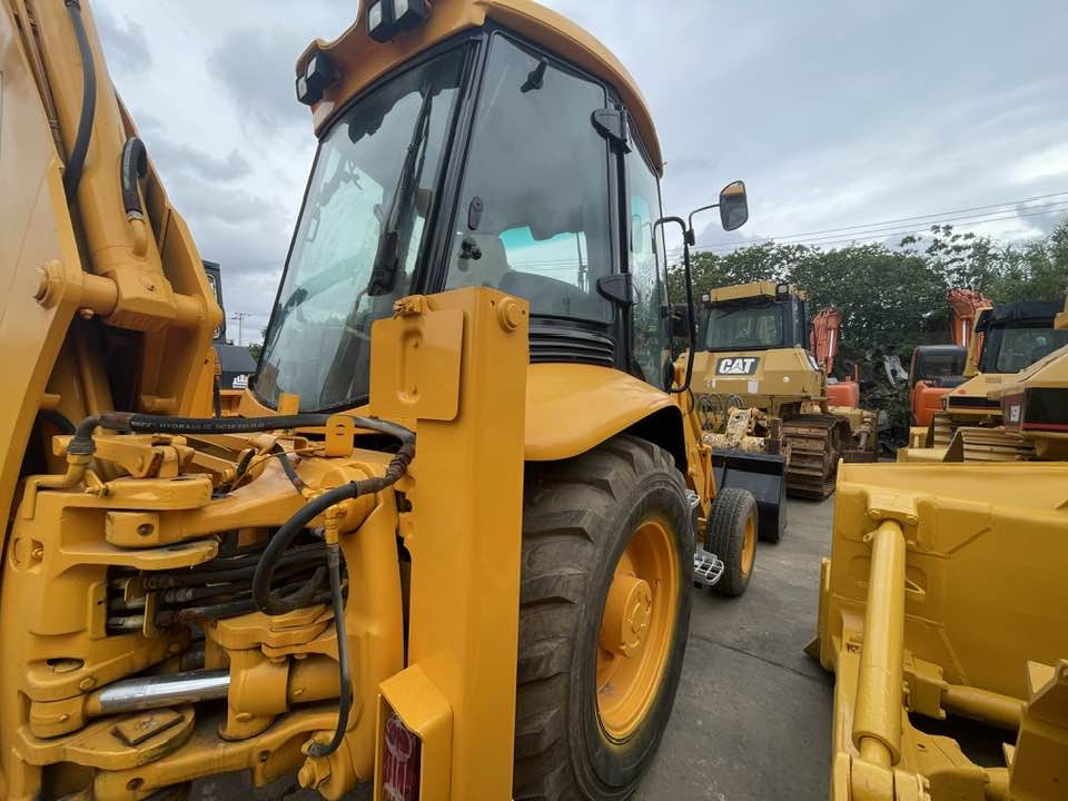JCB 3CX - Ekskavatorius-krautuvas: foto 4 JCB 3CX - Ekskavatorius-krautuvas: foto 4