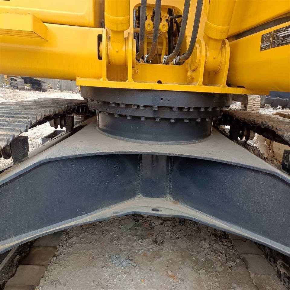 Komatsu PC 200 - Vikšrinis ekskavatorius: foto 5 Komatsu PC 200 - Vikšrinis ekskavatorius: foto 5