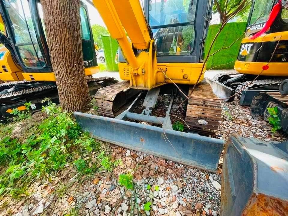 Komatsu PC55MR-2 - Mini ekskavatorius: foto 4 Komatsu PC55MR-2 - Mini ekskavatorius: foto 4
