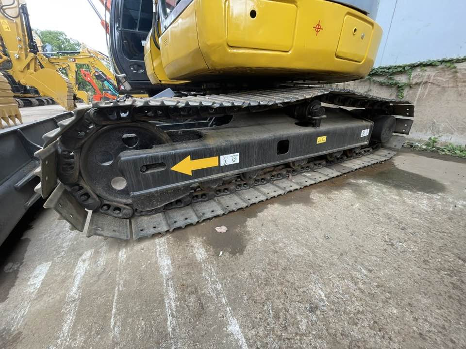 Komatsu PC78MR-6 - Mini ekskavatorius: foto 3 Komatsu PC78MR-6 - Mini ekskavatorius: foto 3