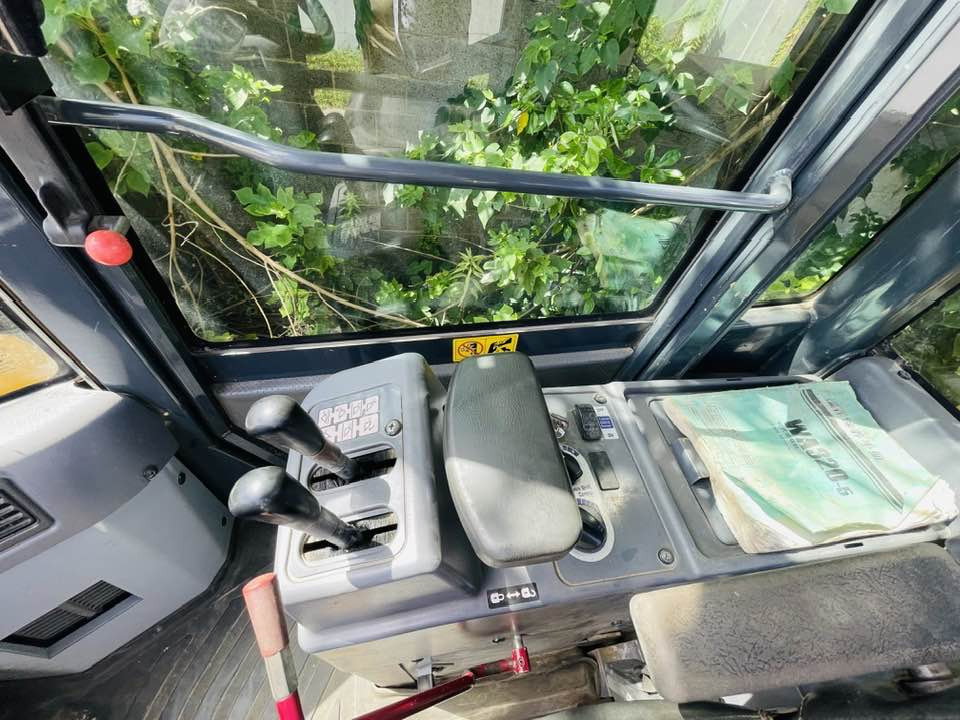 Komatsu WA320-8 - Ratinis krautuvas: foto 3 Komatsu WA320-8 - Ratinis krautuvas: foto 3