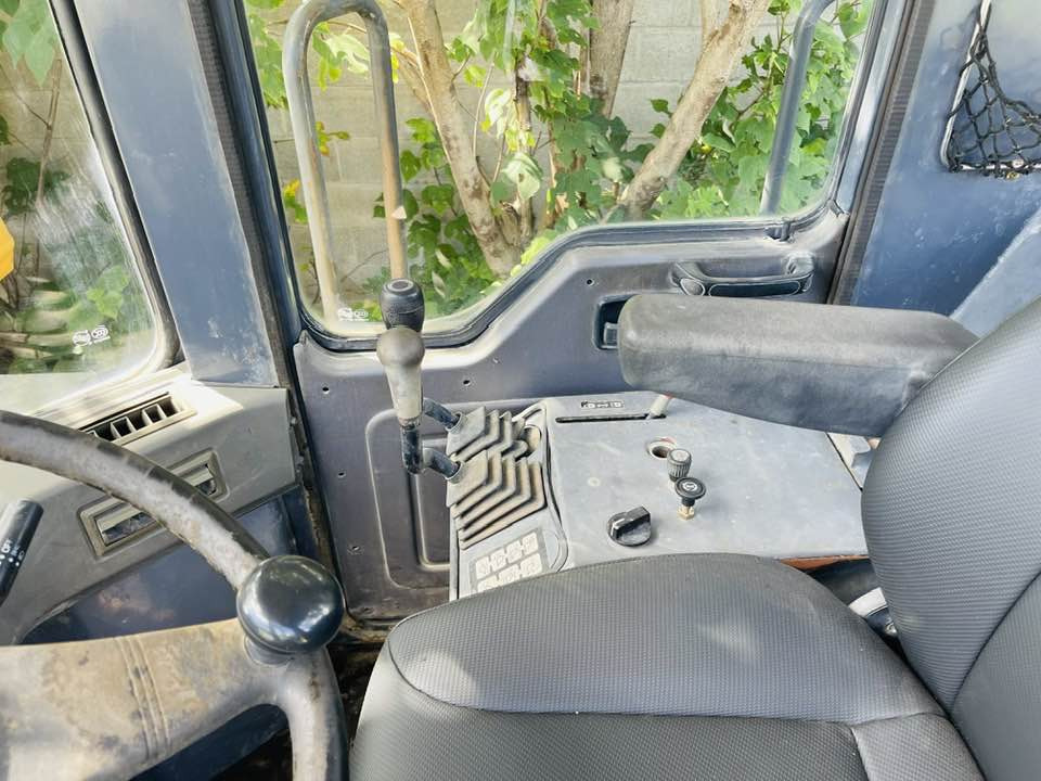Komatsu WA380-8 - Ratinis krautuvas: foto 2 Komatsu WA380-8 - Ratinis krautuvas: foto 2