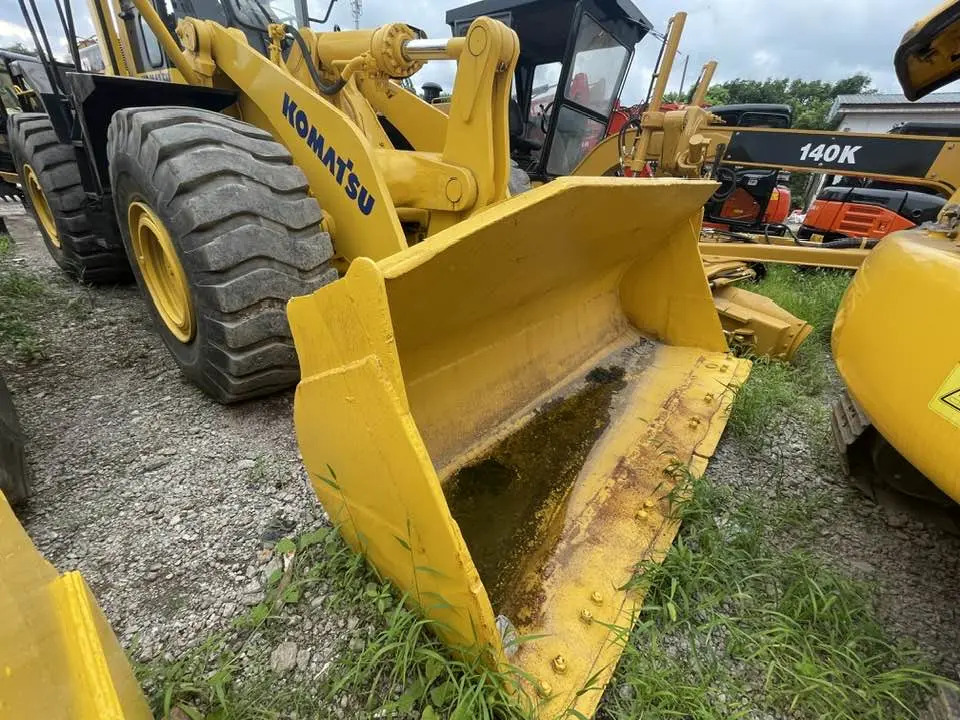 Komatsu WA470 - Ratinis krautuvas: foto 5 Komatsu WA470 - Ratinis krautuvas: foto 5