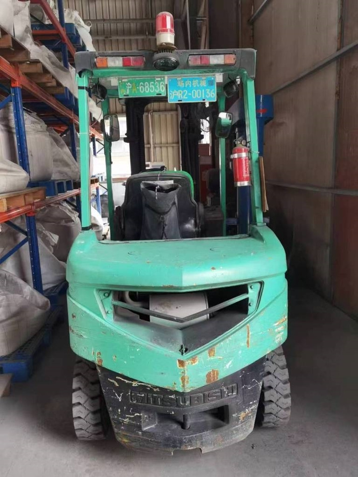Mitsubishi FD 25 - Dyzelinis krautuvas: foto 1 Mitsubishi FD 25 - Dyzelinis krautuvas: foto 1