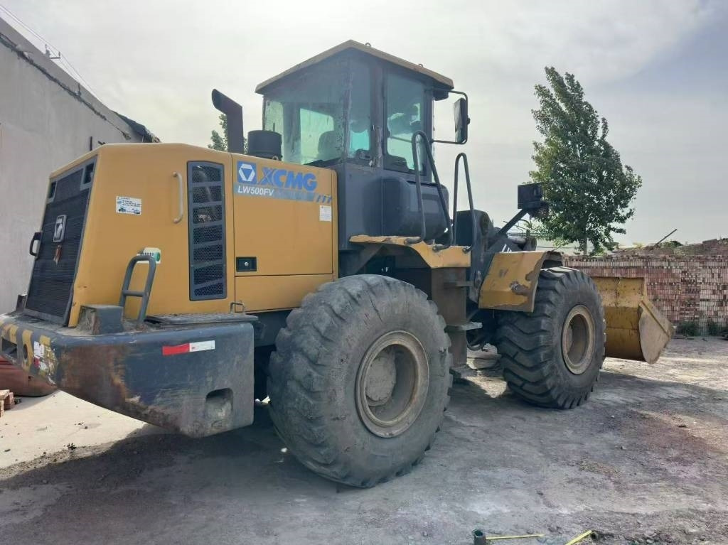 XCMG lw500fv - Ratinis krautuvas: foto 1 XCMG lw500fv - Ratinis krautuvas: foto 1