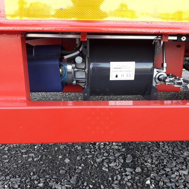 Louault 3 essieux plant carrier / low loader Trailer - Žemo profilio platforma priekaba: foto 4 Louault 3 essieux plant carrier / low loader Trailer - Žemo profilio platforma priekaba: foto 4