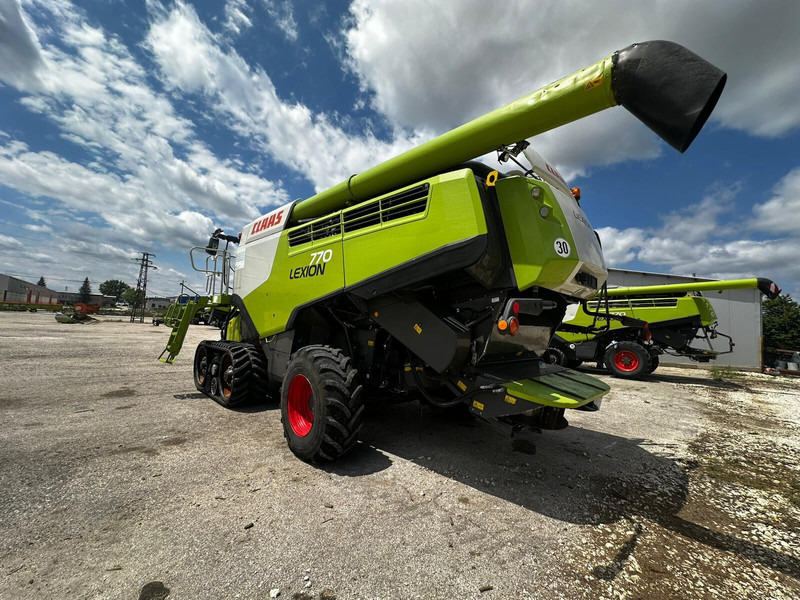 Claas Lexion 770 TT - Derliaus nuėmimo kombainas: foto 5 Claas Lexion 770 TT - Derliaus nuėmimo kombainas: foto 5