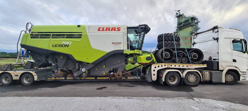 Claas Lexion 780 TT - Derliaus nuėmimo kombainas: foto 2 Claas Lexion 780 TT - Derliaus nuėmimo kombainas: foto 2