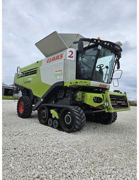 Claas Lexion 780 TT - Derliaus nuėmimo kombainas: foto 4 Claas Lexion 780 TT - Derliaus nuėmimo kombainas: foto 4