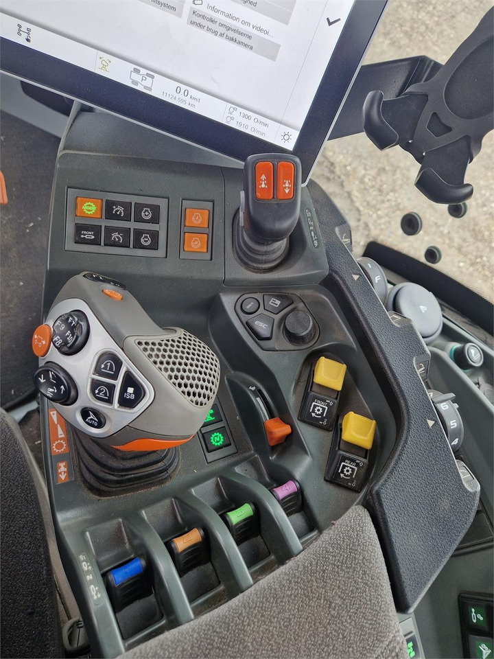 Claas AXION 960 TT  - Traktorius: foto 5 Claas AXION 960 TT  - Traktorius: foto 5