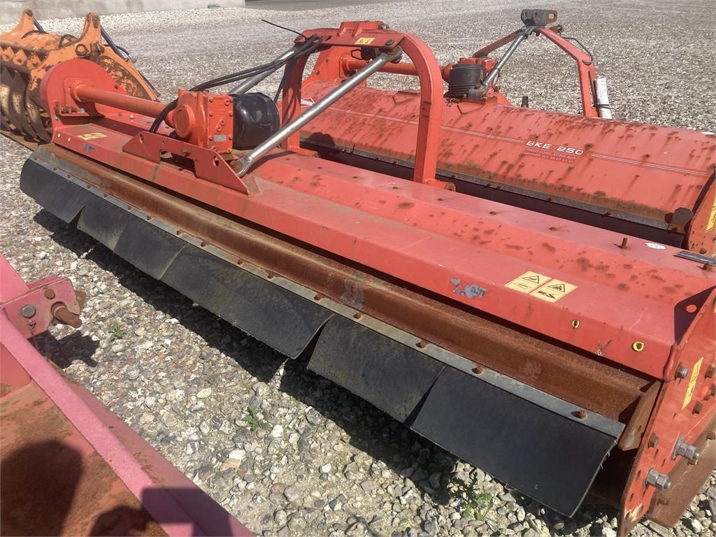 Kuhn VKM 305 - Žolės smulkintuvas: foto 2 Kuhn VKM 305 - Žolės smulkintuvas: foto 2